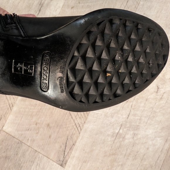 Aerosoles Black Booties size 9 Tassles - Picture 5 of 6